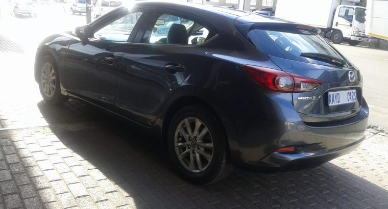 2016 Mazda 3 1.6 Dynamics