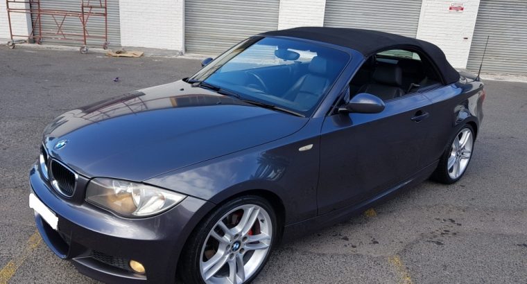 BMW 120i CONVERTABLE