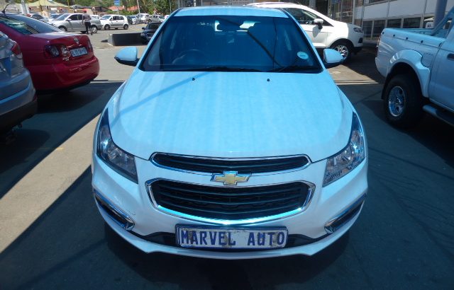 2016 Chevrolet Cruze Ls Hatchback 1.6