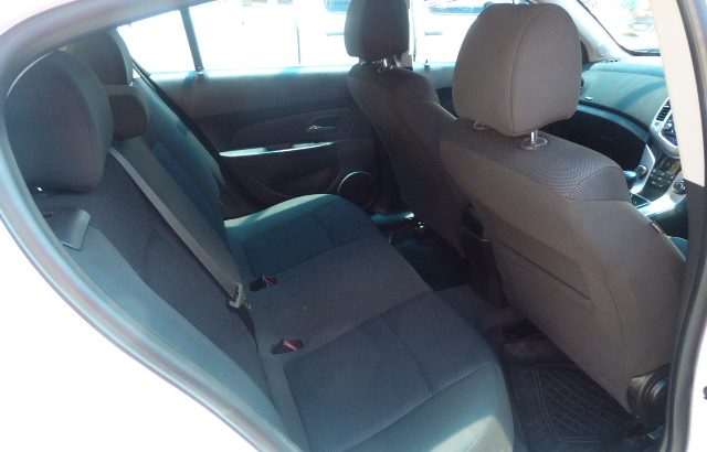 2016 Chevrolet Cruze Ls Hatchback 1.6
