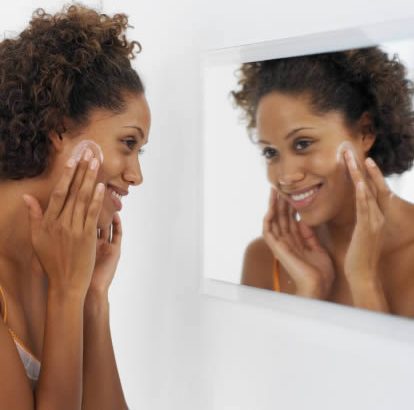 Get the clear glowing skin with Rollyhampy product +27760829927