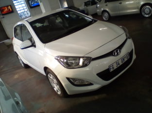 2013 hyundai i20