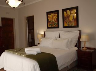Salvador Guest House 0848103487 (R200 a night)