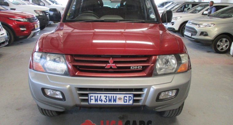MITSUBISHI PAJERO 3200 DI-D 5DR AT 2001
