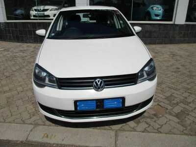 2016 polo vivo 1.6i