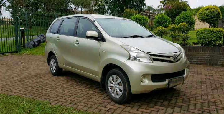 Toyota avanza