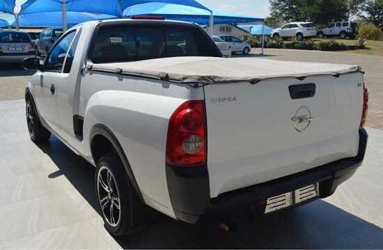 2010 opel corsa utility 1.4