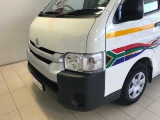2017 toyota quantum 2.5D-4D Ses’fikile 16 seater for sale. R165,000