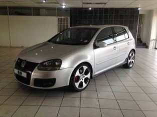 Vw Golf 5 GTI 2.0 engine sliver