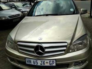 Mercedes bunz