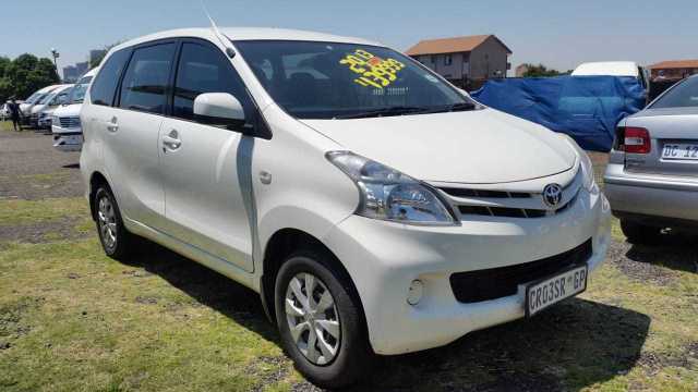 Toyota avanza