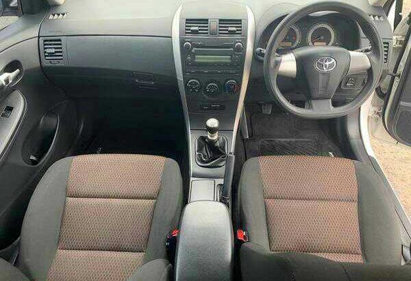 Toyota corolla 1.6 Quest plus