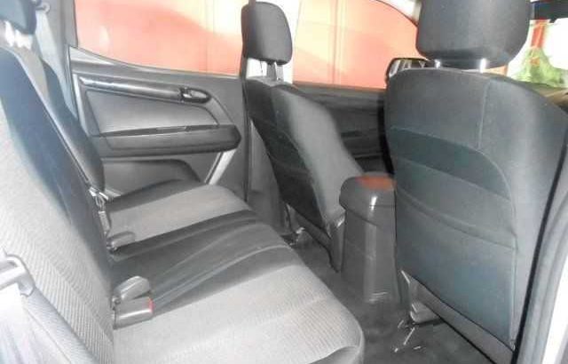 2014 ISUZU KB 250 D-TEQ D/CAB LE with 132644