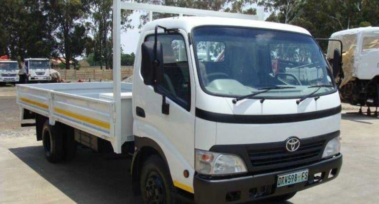 2009 Toyota dyna 4.5ton dropside