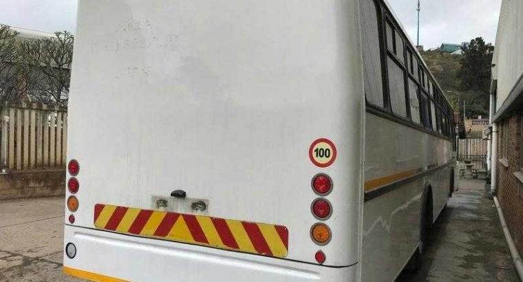 2010 Nissan UD95 for sale