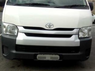 we are selling Toyota quantum is very clean. contact dis No: 0639511897 for more information.