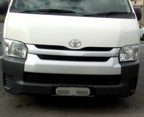 we are selling Toyota quantum is very clean. contact dis No: 0639511897 for more information.