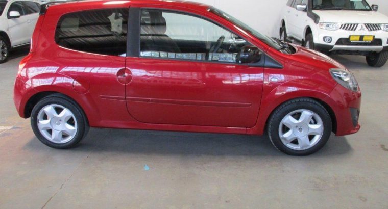 RENAULT TWINGO 1.2 DYNAMIQUE 2010