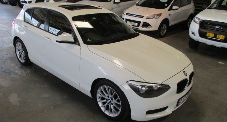 BMW 116i 5DR 2011