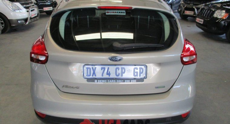 FORD FOCUS 1.5 ECOBOOST TREND 5DR