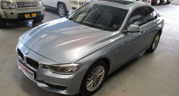 BMW 320i Luxury line F30