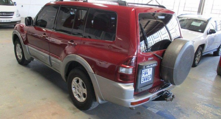 MITSUBISHI PAJERO 3200 DI-D 5DR AT 2001