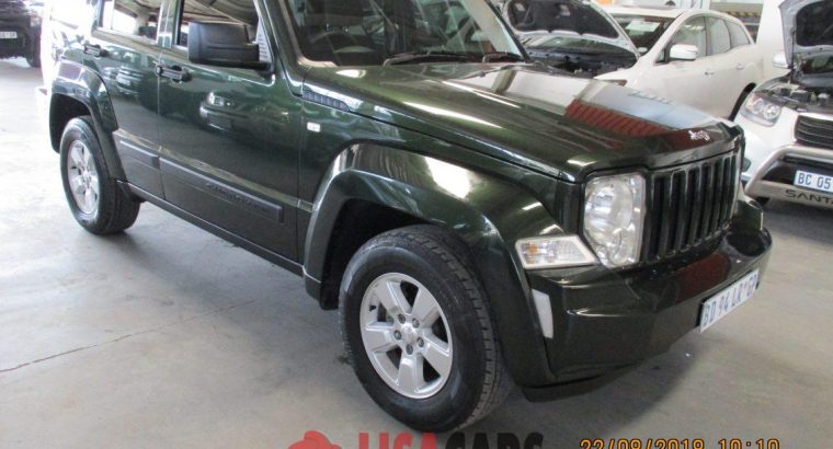 JEEP CHEROKEE 3.7 LIMITED AT 2011