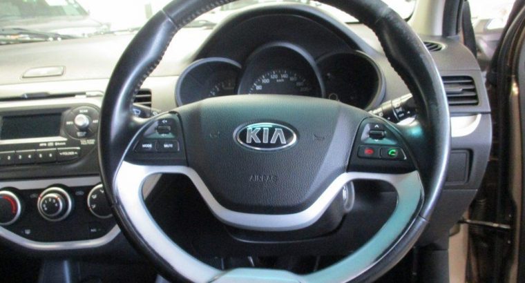 KIA Picanto EX