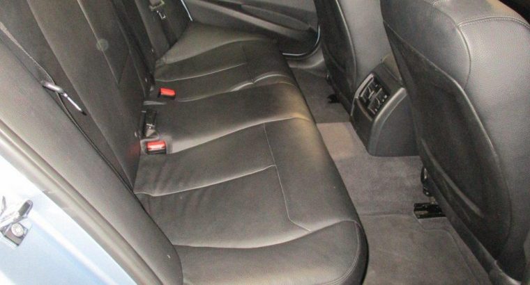 BMW 320i Luxury line F30