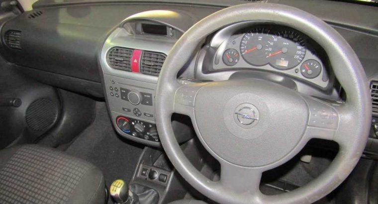 2013 Opel corsa utility 1.4