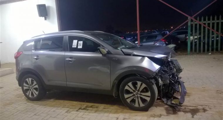 Various Kia Interior Parts Used