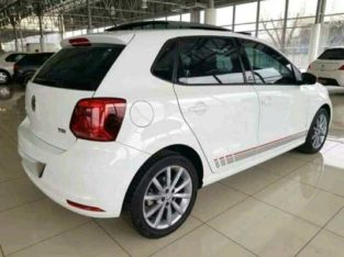 2015 VW POLO 1.2TSI HIGHLINE