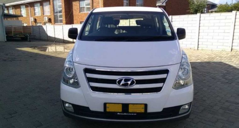 2014 Hyundai H-1 2.5 9 Seater Bus