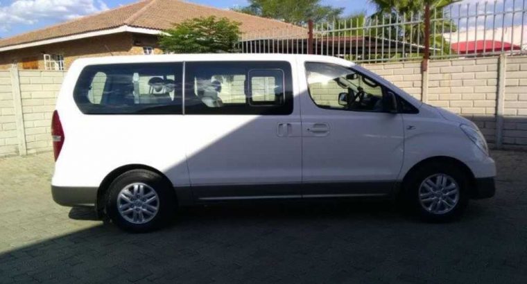 2014 Hyundai H-1 2.5 9 Seater Bus