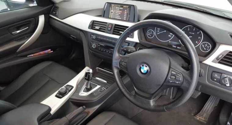 2015 BMW 320i M Sport Auto (F30)
