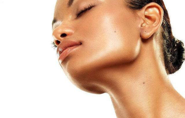 Lightens & Removes Mask of Pregnancy +27784024696