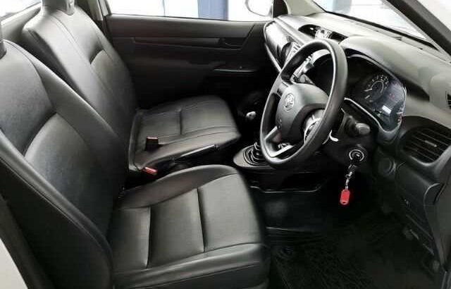 Toyota hilux 2016 model