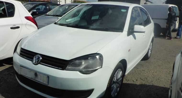 vw polo vivo sedan 1.6 Trendline