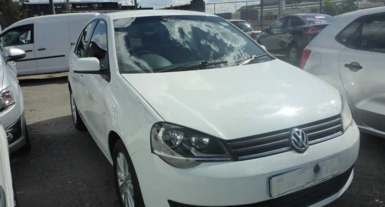 vw polo vivo sedan 1.6 Trendline