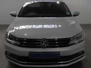 volkswage jetta 1.4TSI 


Number of km from you?

Used Car ￼ 2017 ￼ 14 000 km ￼ Manual￼ Petrol

Sellers Comments

 This vehicle comes with a 3 year 120000km warranty, a 5 year 90000 service plan and the following extras, Aircon , power steering , comp media , towbar , central locking , fogs.

Read Less…

Vehicle Details

Previous Owners1

Manufacturers Colour

 white


Body Type

 

sedan