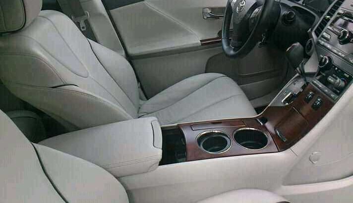 NEAT AND AFFORDABLE TOYOTA COROLLA FOR SALE.