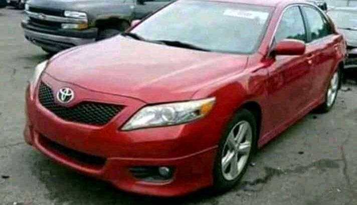 BUY AND DRIVE TOYOTA CAMRY FOR SALE