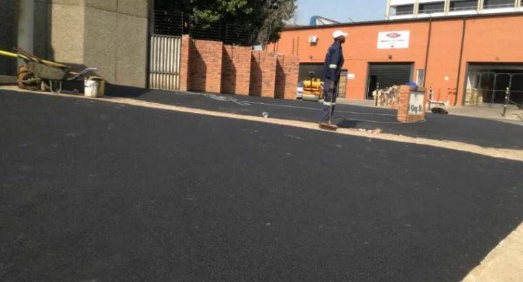 TAR ROADS FROM R80