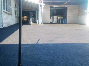 TAR ROADS FROM R80