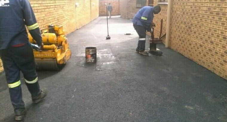 TAR ROADS FROM R80