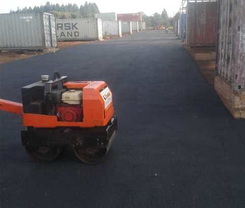 TAR ROADS FROM R80