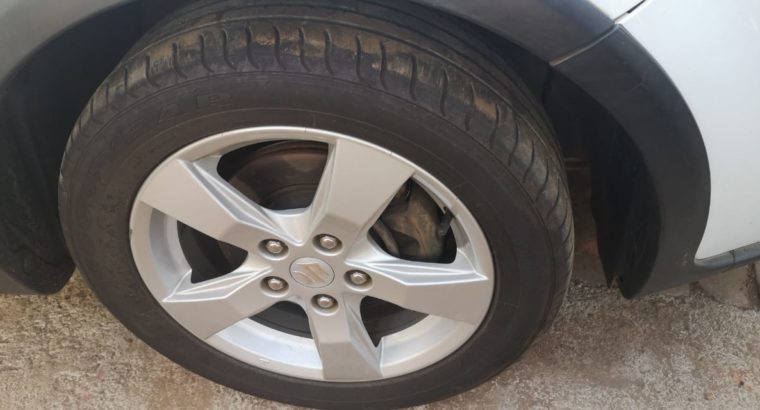 SUZUKI SWIFT SX4 2.0 2010 STRIPPING FOR SPARES