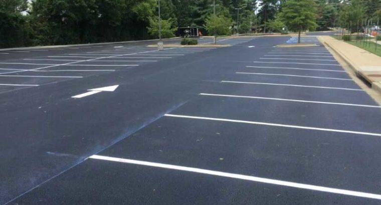 TAR ROADS FROM R80