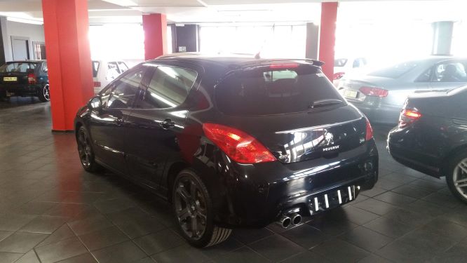 Peugeot 30 1.6 THP GTi