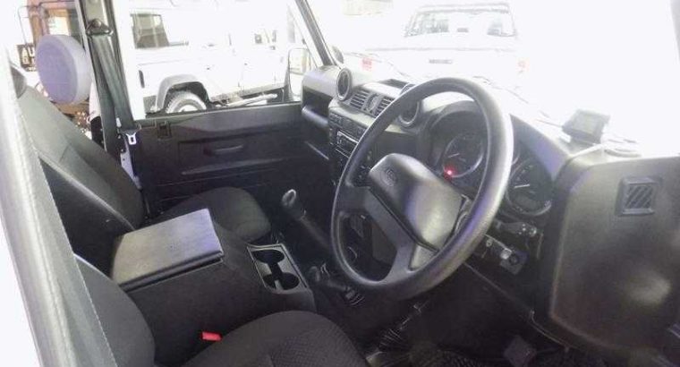 2013 Land Rover Defendet 110 TD Statio Wagon S